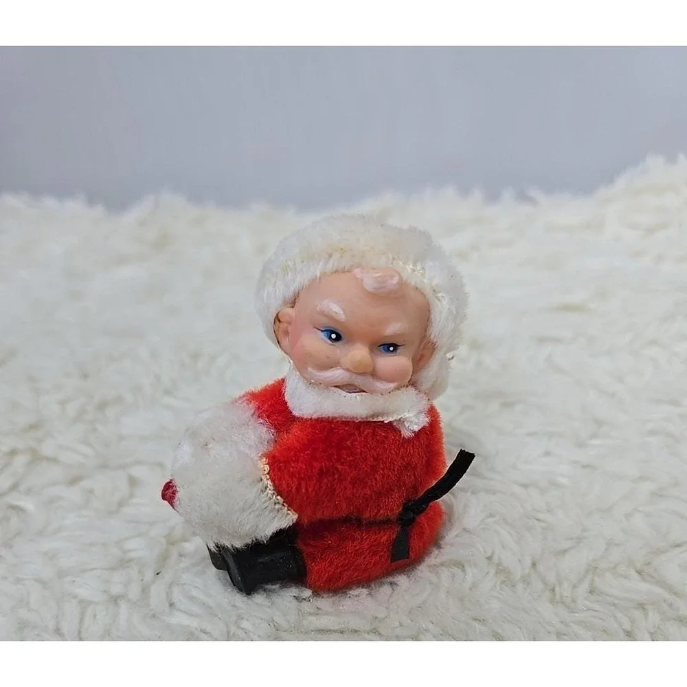 Vintage Santa Claus Pinching Hands Clip On 2